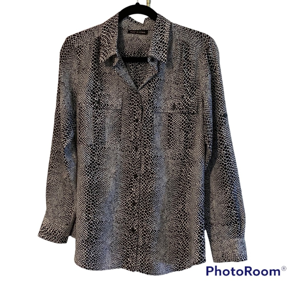 Violet & Claire Blouse *Medium*